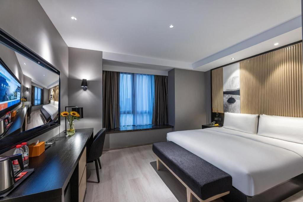 Ji Hotel Shanghai Hongqiao Gubei Fortune Center Extérieur photo