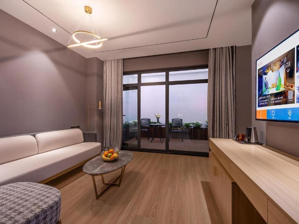 Ji Hotel Shanghai Hongqiao Gubei Fortune Center Extérieur photo